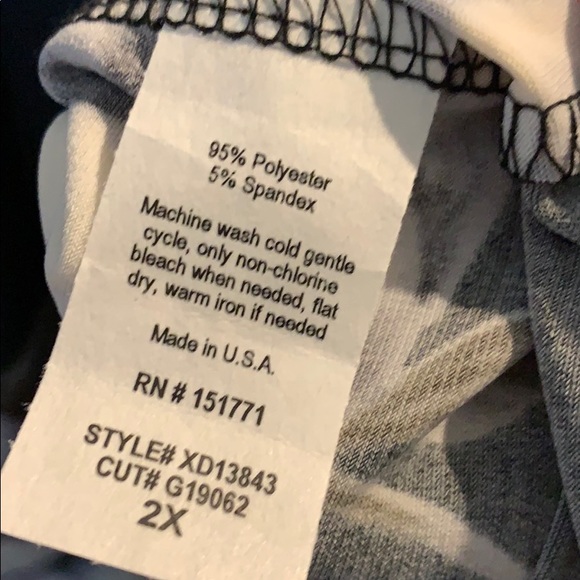 Cowl neck flower tank dress - Picture 4 of 4